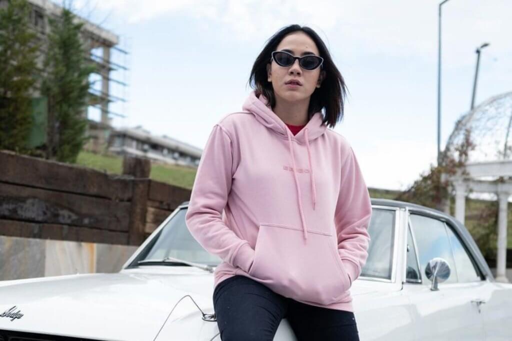 Hoodie lokal fashion item