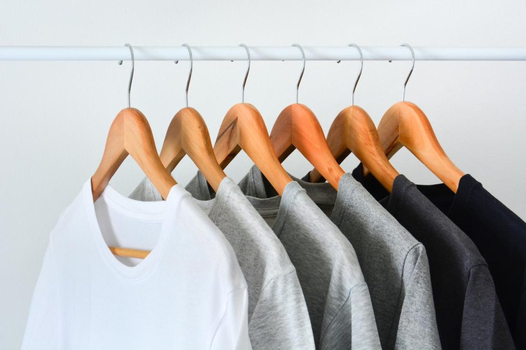 minimum order quantity fashion